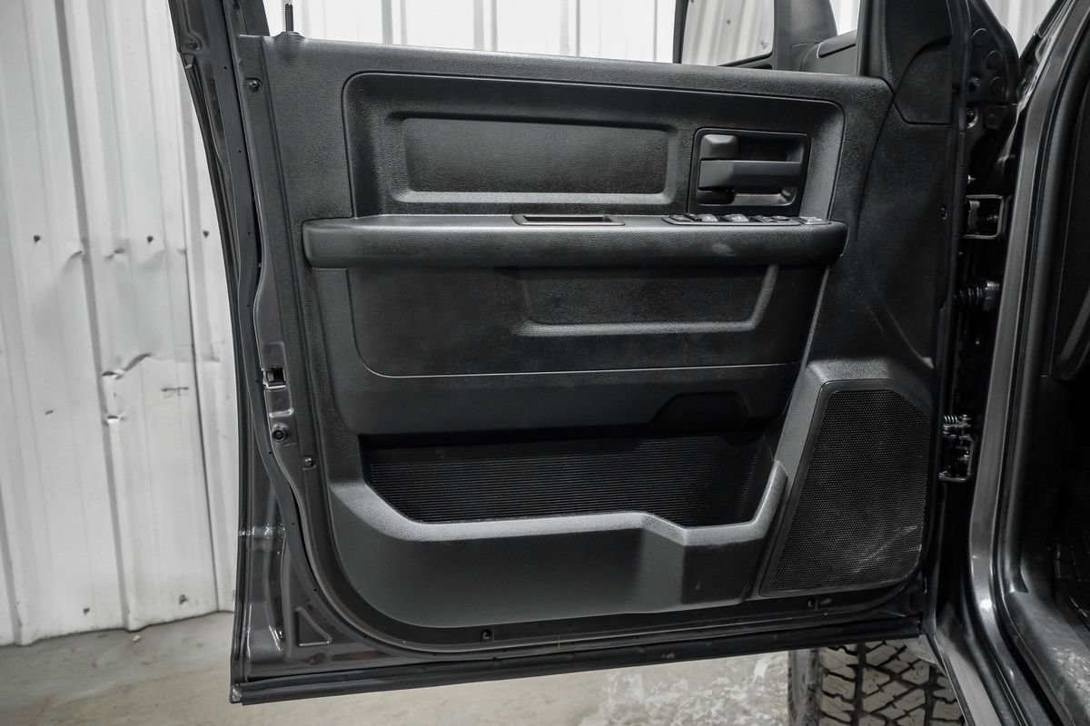 Used 2024 RAM 2500 Tradesman w/ Towing Technology Group image 43