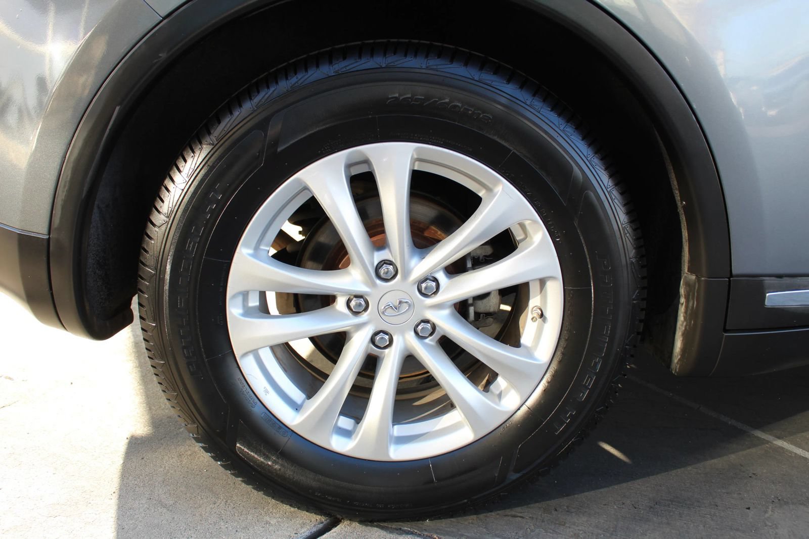 Used 2017 INFINITI QX70 2WD image 43