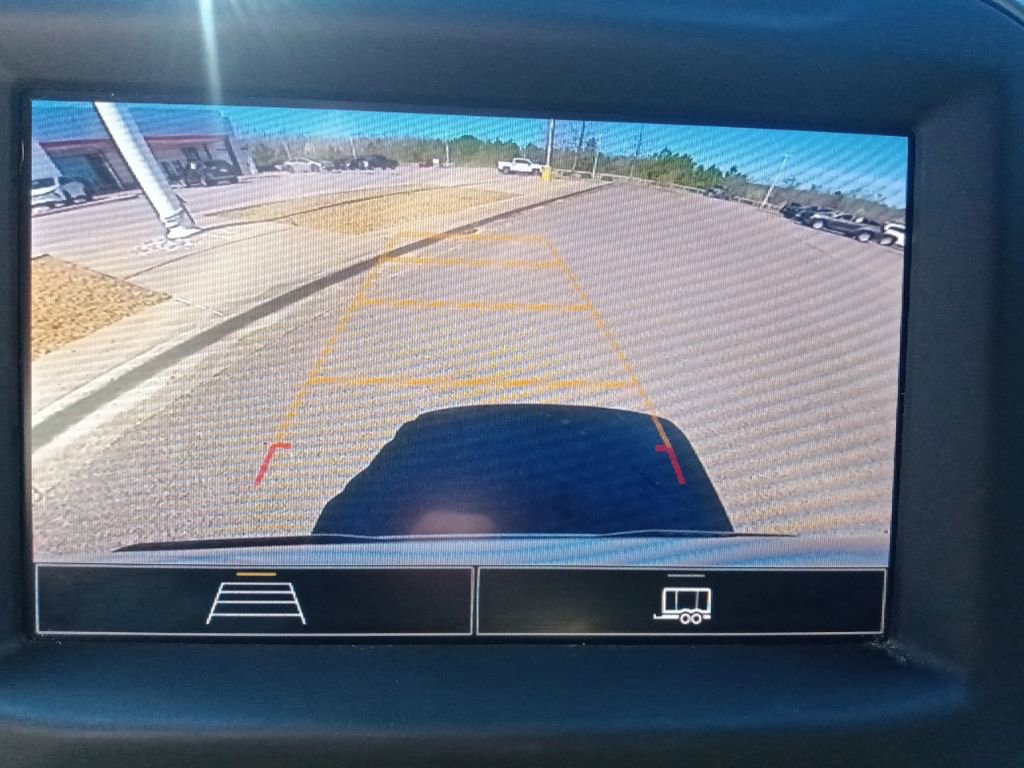 Used 2023 Chevrolet Silverado 1500 Custom w/ 2.7L Blackout Package image 21