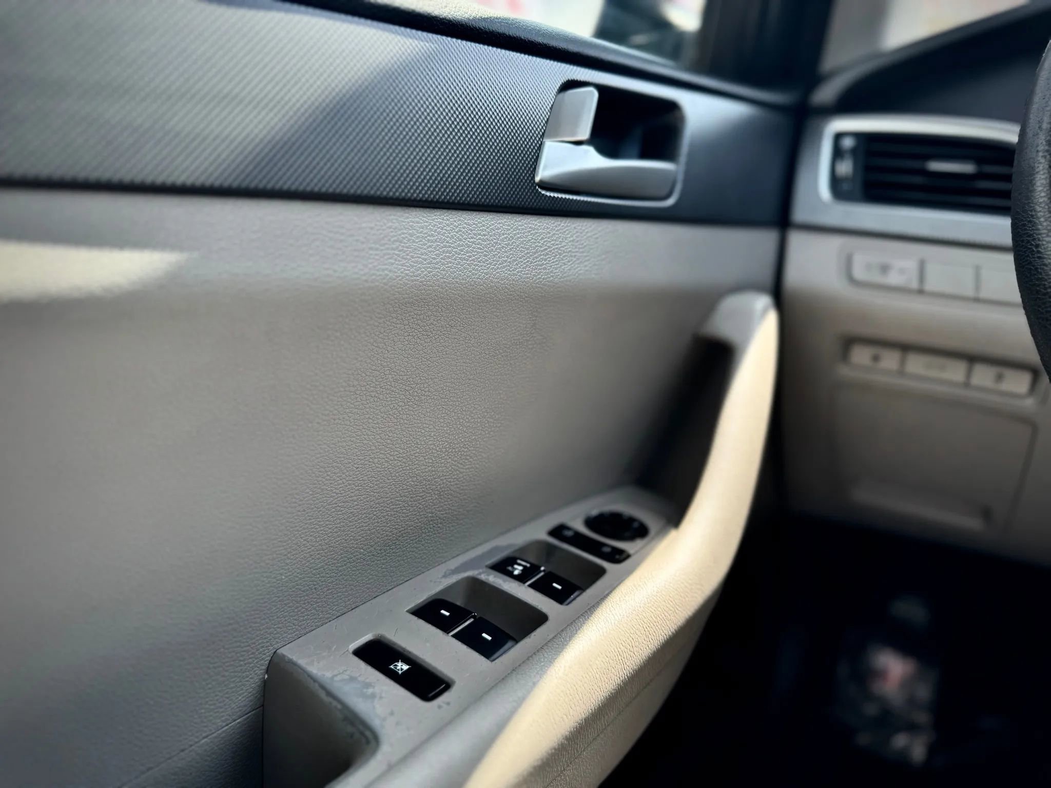 Used 2016 Hyundai Sonata SE image 30