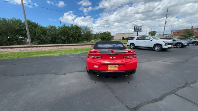 Used 2016 Chevrolet Camaro SS RWD image 7