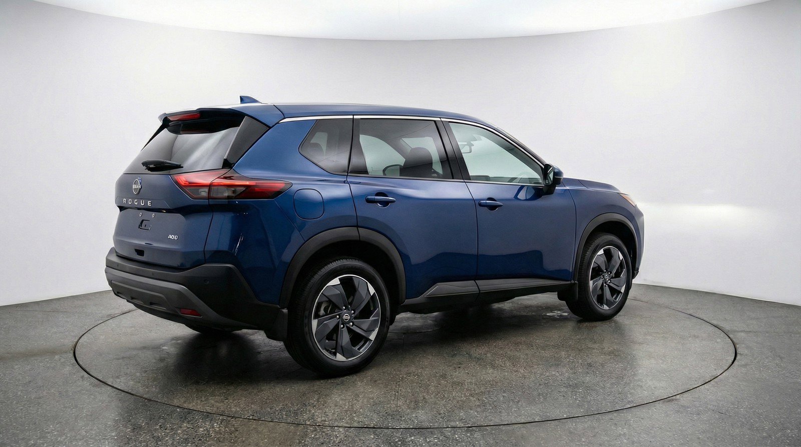 Used 2025 Nissan Rogue SV AWD/4WD image 9