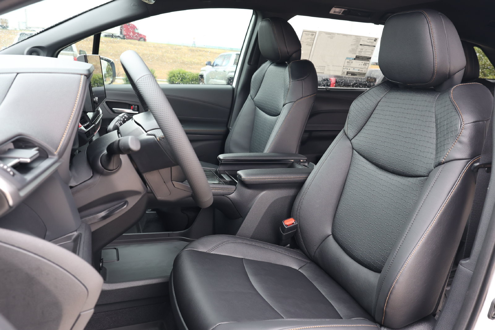 New 2026 Toyota Sienna XLE Woodland Edition AWD/4WD image 27