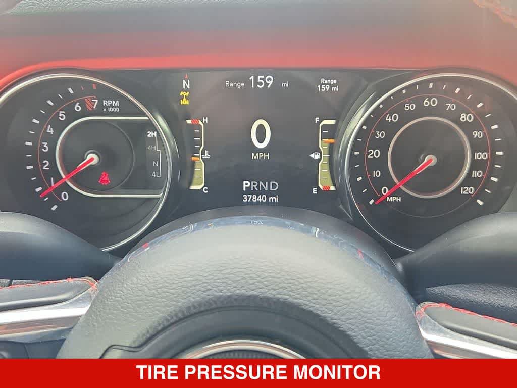 Used 2022 Jeep Wrangler Unlimited Rubicon AWD/4WD image 31