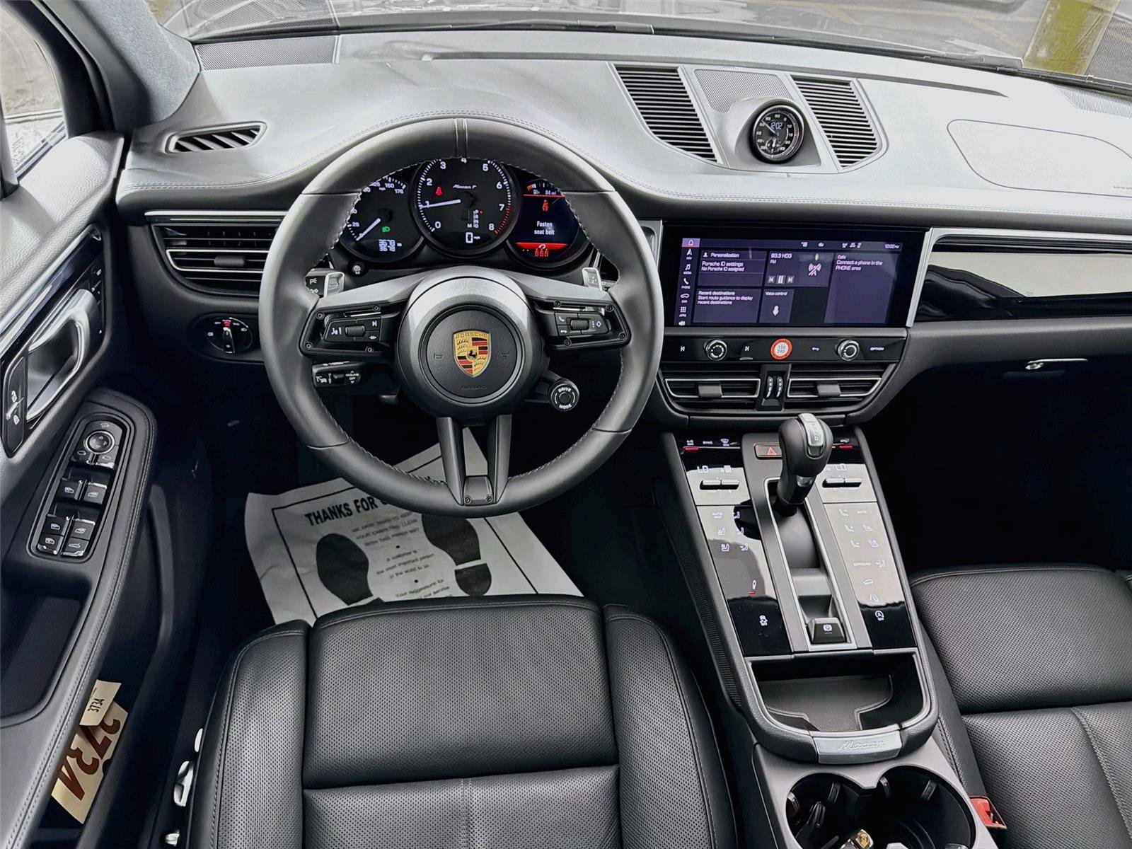 Certified 2026 Porsche Macan Turbo AWD/4WD image 18