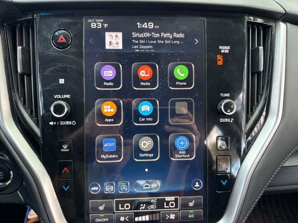 Used 2022 Subaru Outback Premium image 31