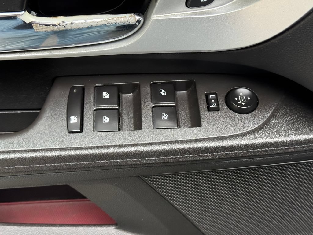 Used 2016 Chevrolet Equinox LT AWD/4WD image 21