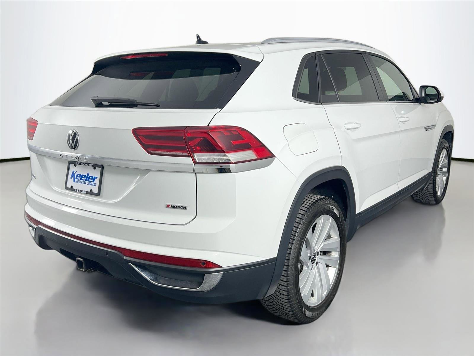 Used 2022 Volkswagen Atlas Cross Sport SE AWD/4WD image 6