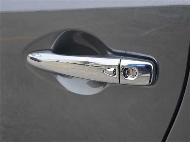 Used 2022 Nissan Murano SV image 8