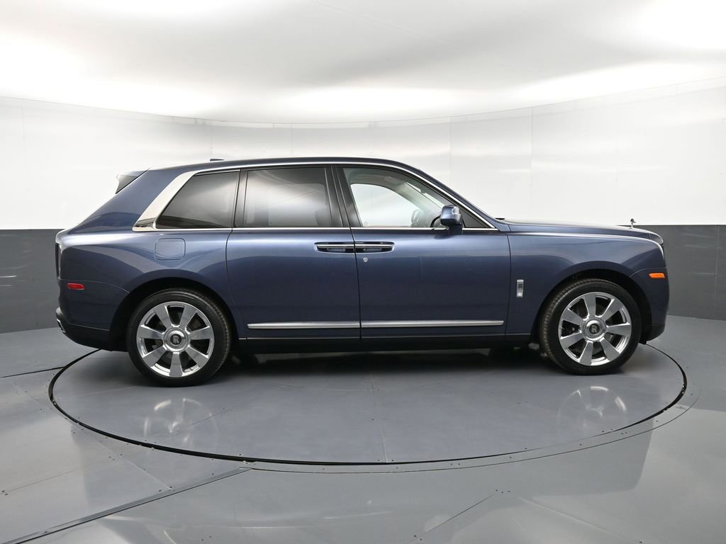 Certified 2024 Rolls-Royce Cullinan AWD/4WD image 9