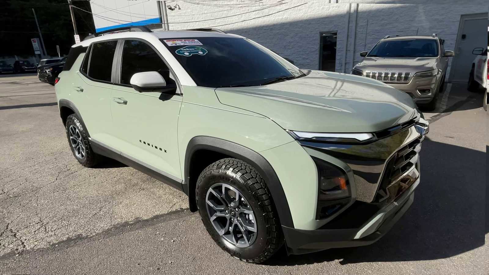 Certified 2025 Chevrolet Equinox ACTIV w/ Safety and Technology Package image 2