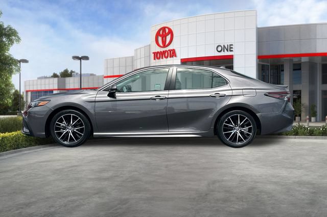 Certified 2024 Toyota Camry SE FWD image 9