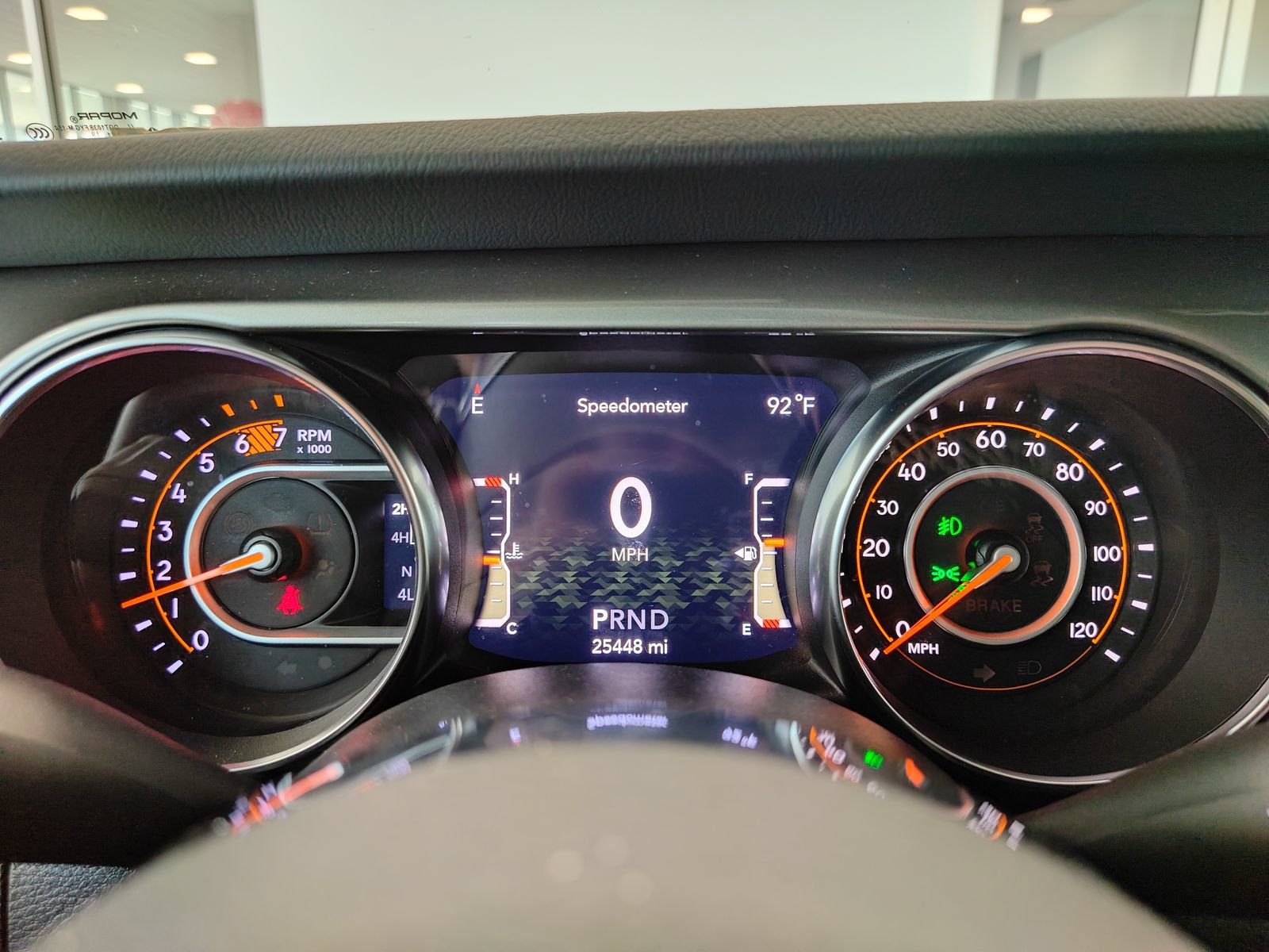 Used 2020 Jeep Wrangler Unlimited Sahara AWD/4WD image 14