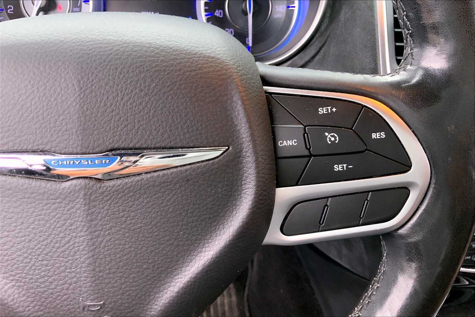 Used 2018 Chrysler 300 Limited w/ Light Group AWD/4WD image 25