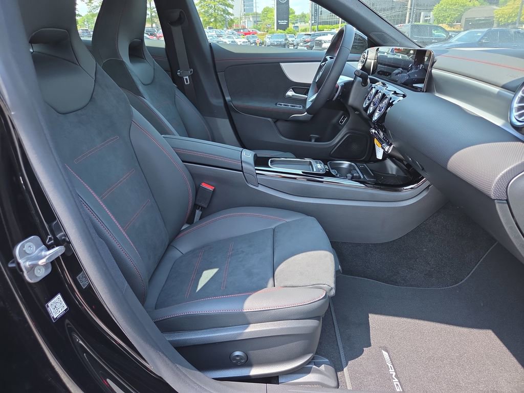 Used 2026 Mercedes-Benz CLA 250 4MATIC image 16