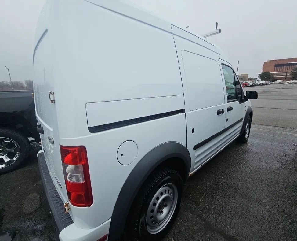 Used 2012 Ford Transit Connect XLT image 5