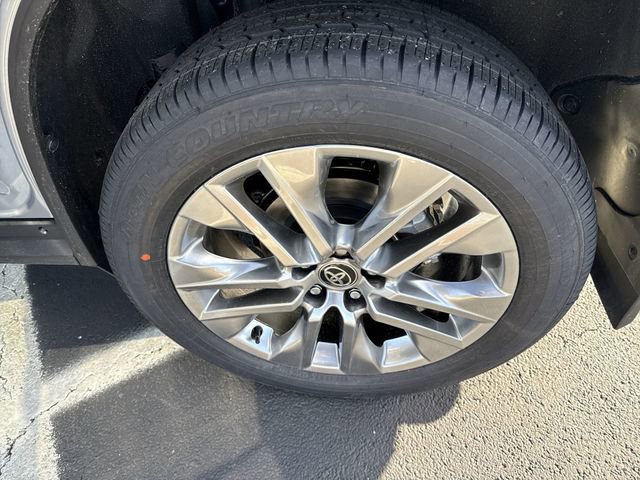 New 2025 Toyota RAV4 XLE Premium image 20