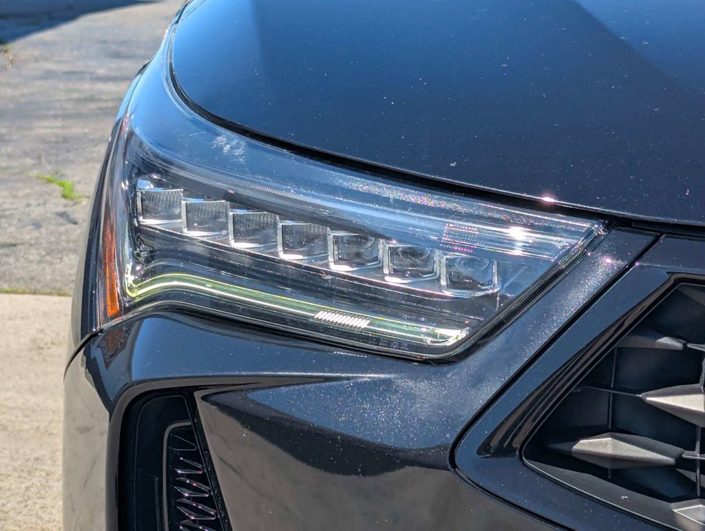 Used 2023 Acura RDX A-Spec image 11