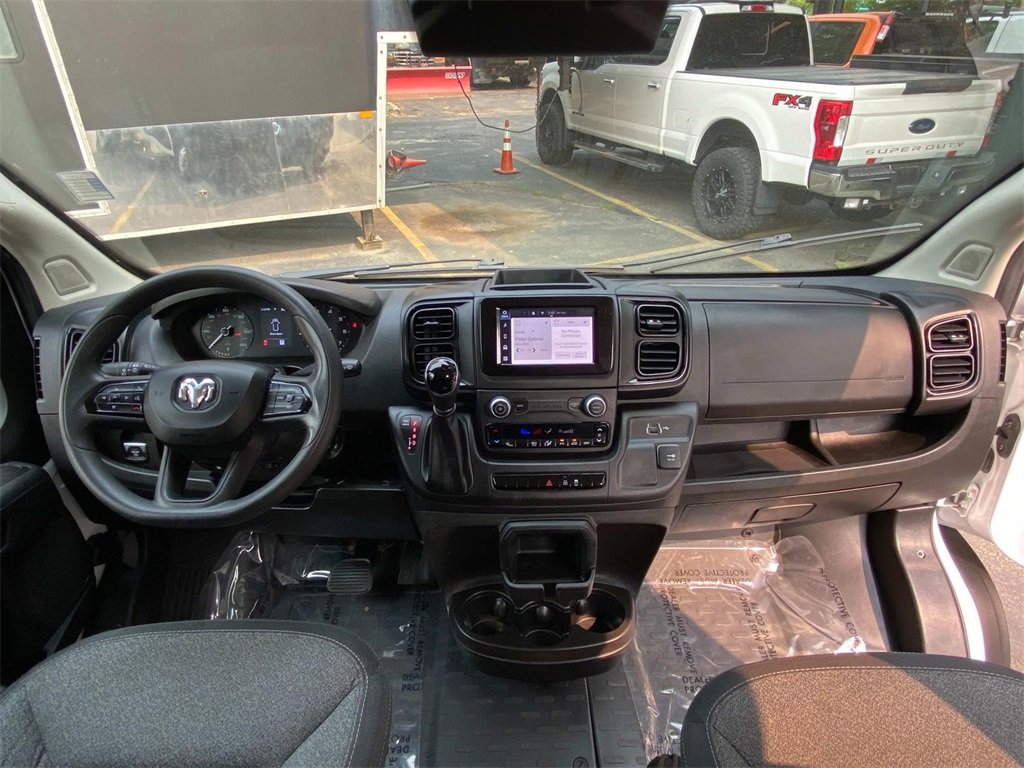 Used 2023 RAM ProMaster 2500 image 13