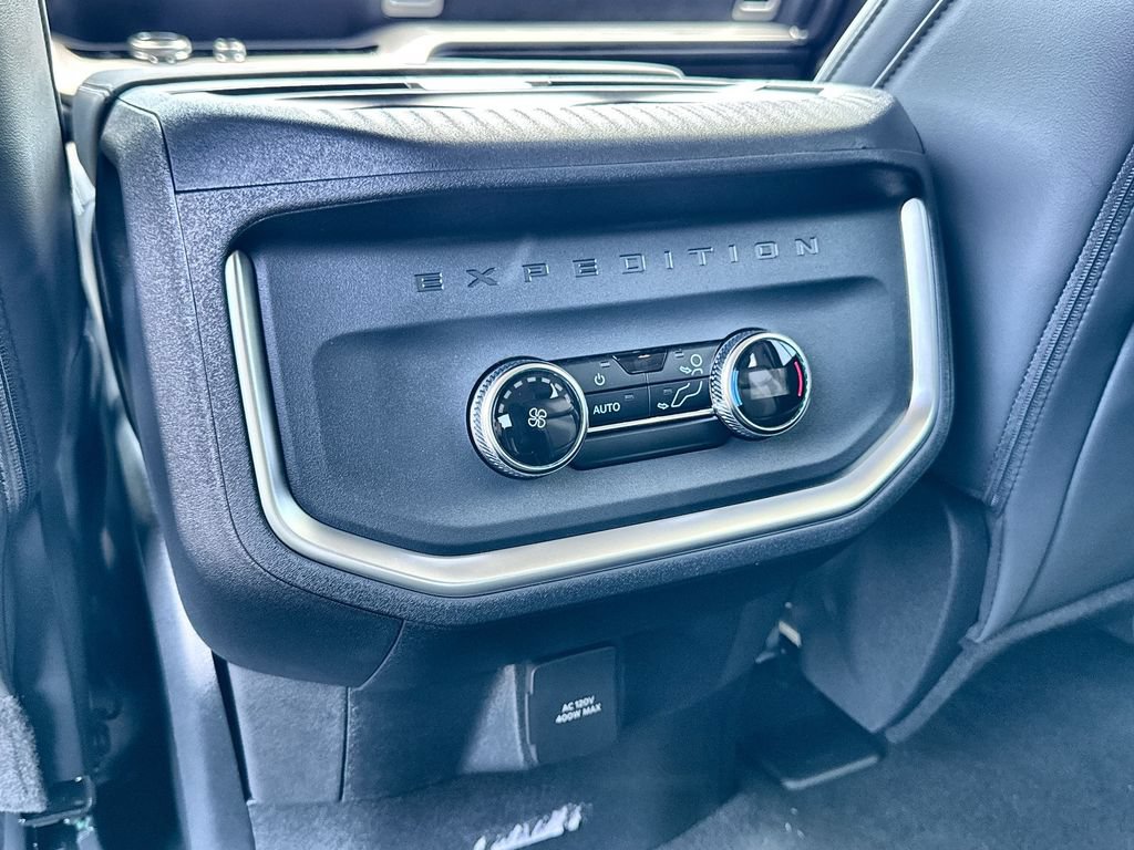 New 2027 Ford Expedition Active AWD/4WD image 28