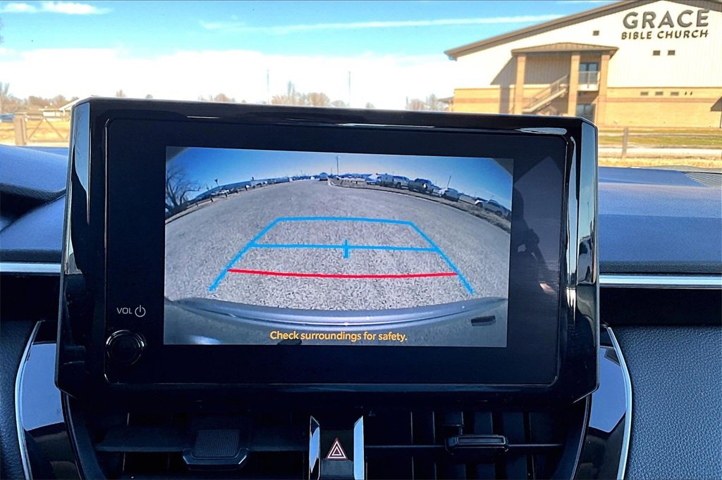 Used 2024 Toyota Corolla LE image 19