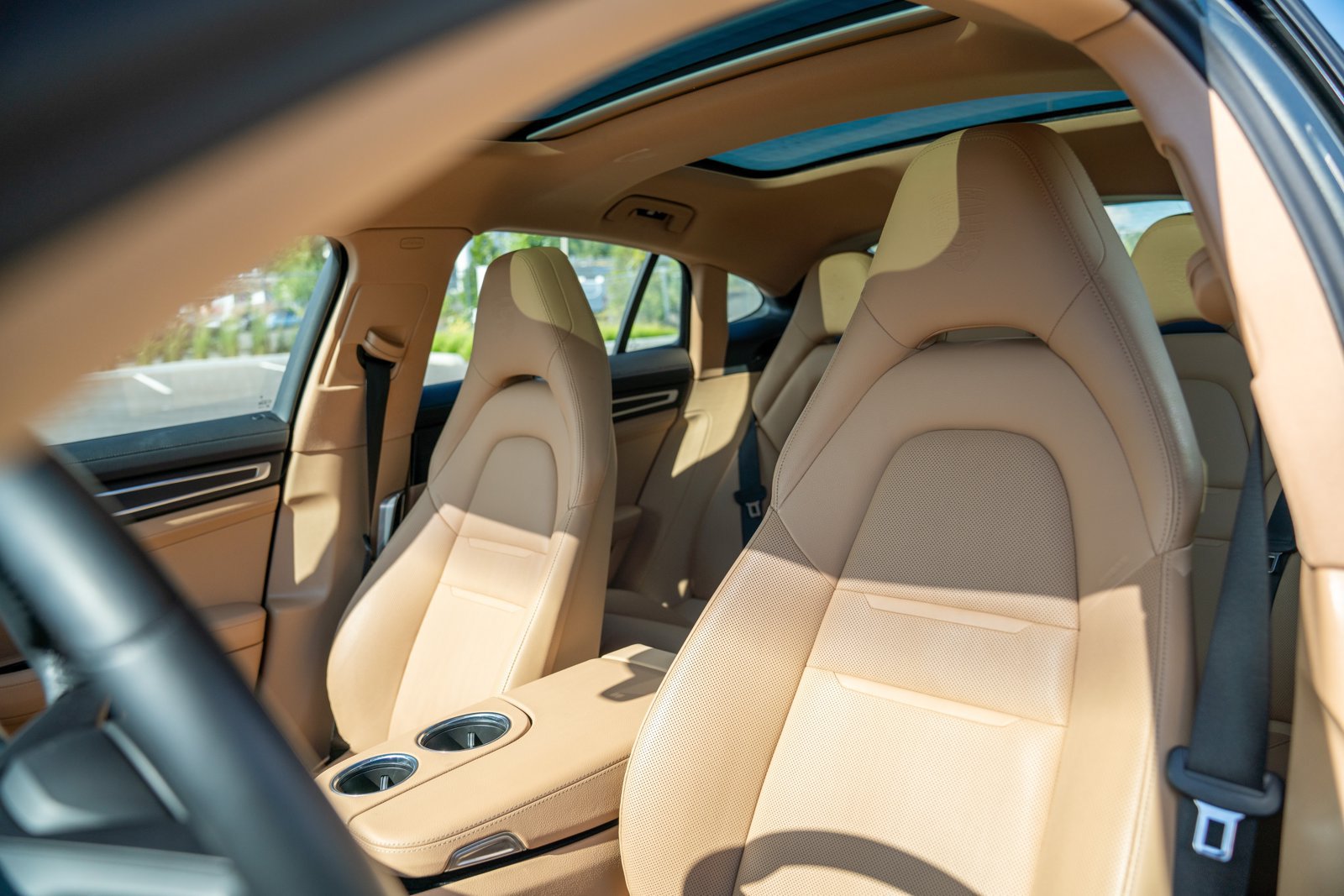 Certified 2023 Porsche Panamera 4 AWD/4WD image 10