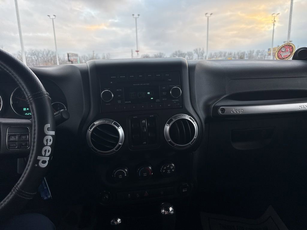 Used 2013 Jeep Wrangler Unlimited Sahara w/ Trailer Tow Group image 14