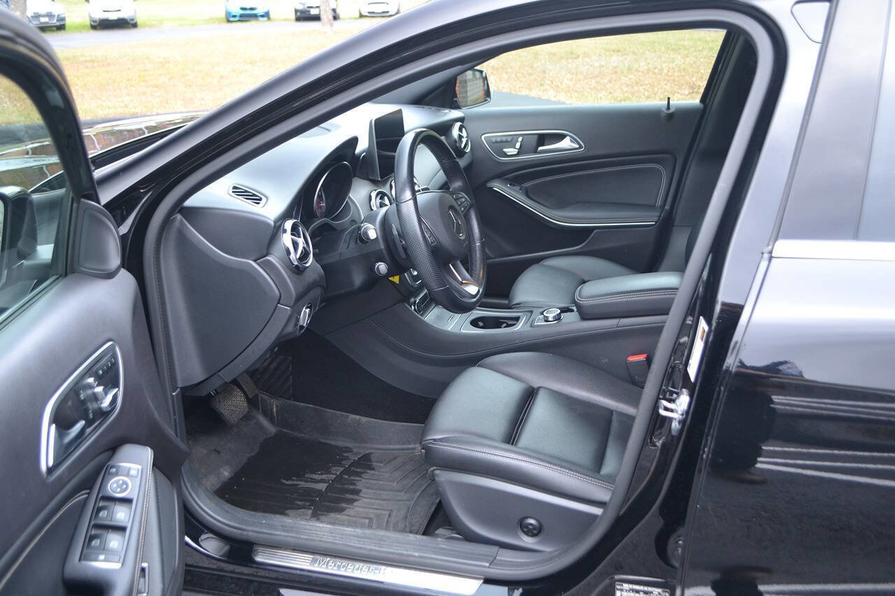 Used 2019 Mercedes-Benz GLA 250 GLA 250 4MATIC AWD 4dr SUV image 4