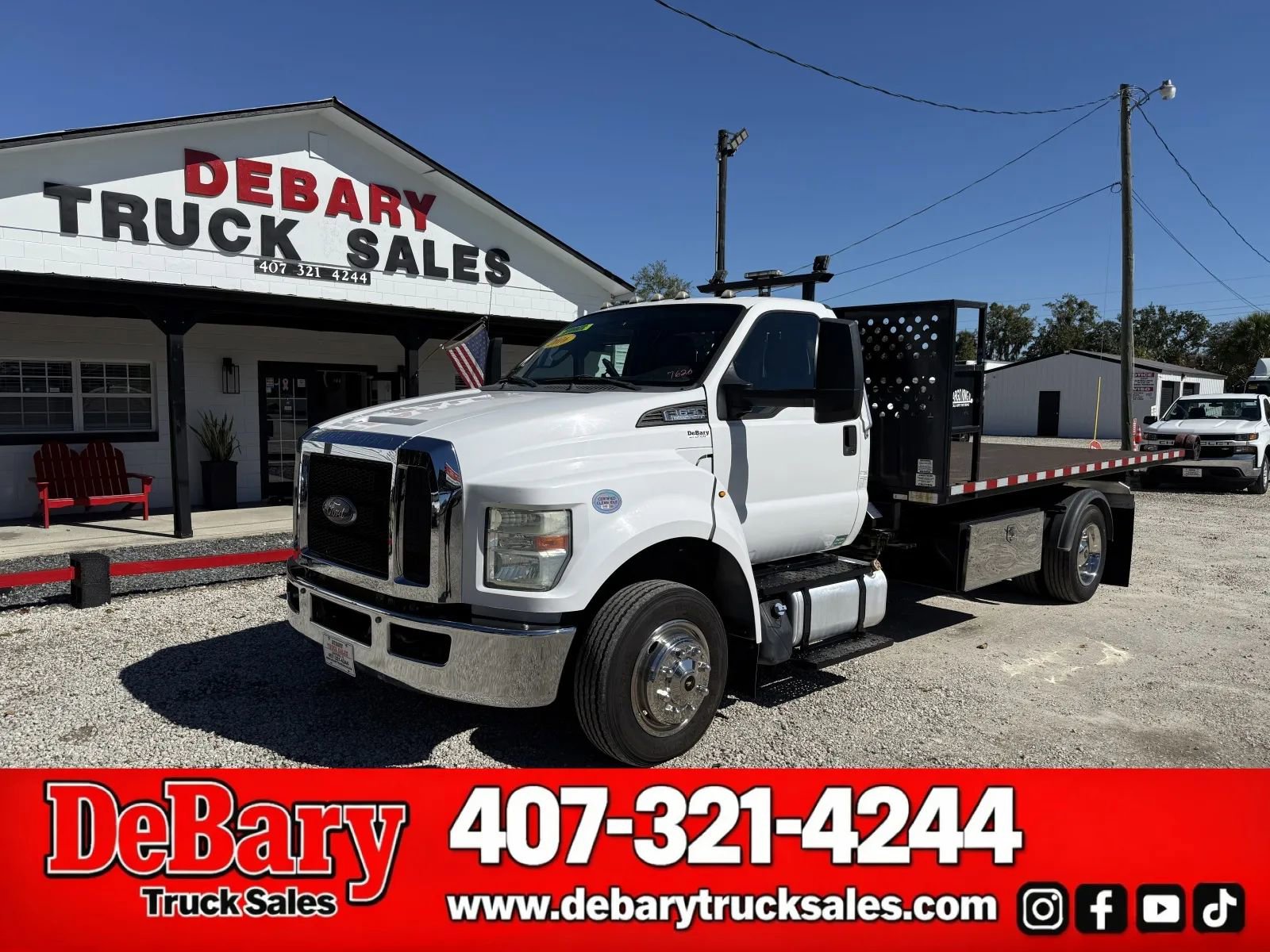 Used 2016 Ford F650 2WD Regular Cab Super Duty image 1