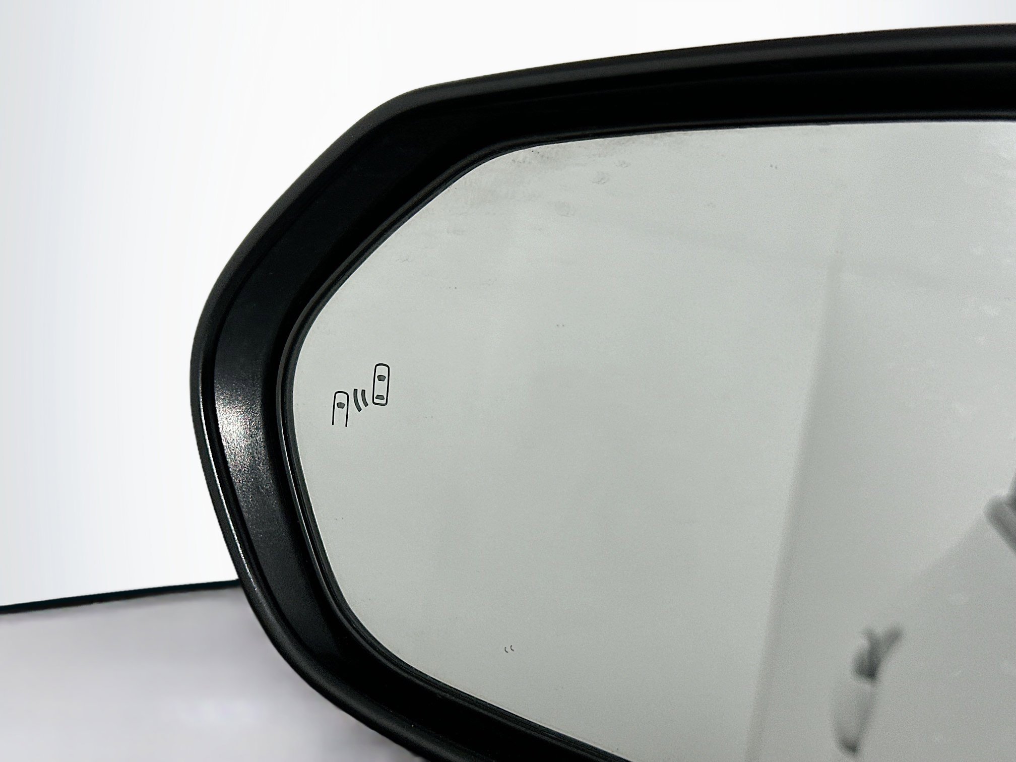 Used 2025 Toyota Camry SE image 16