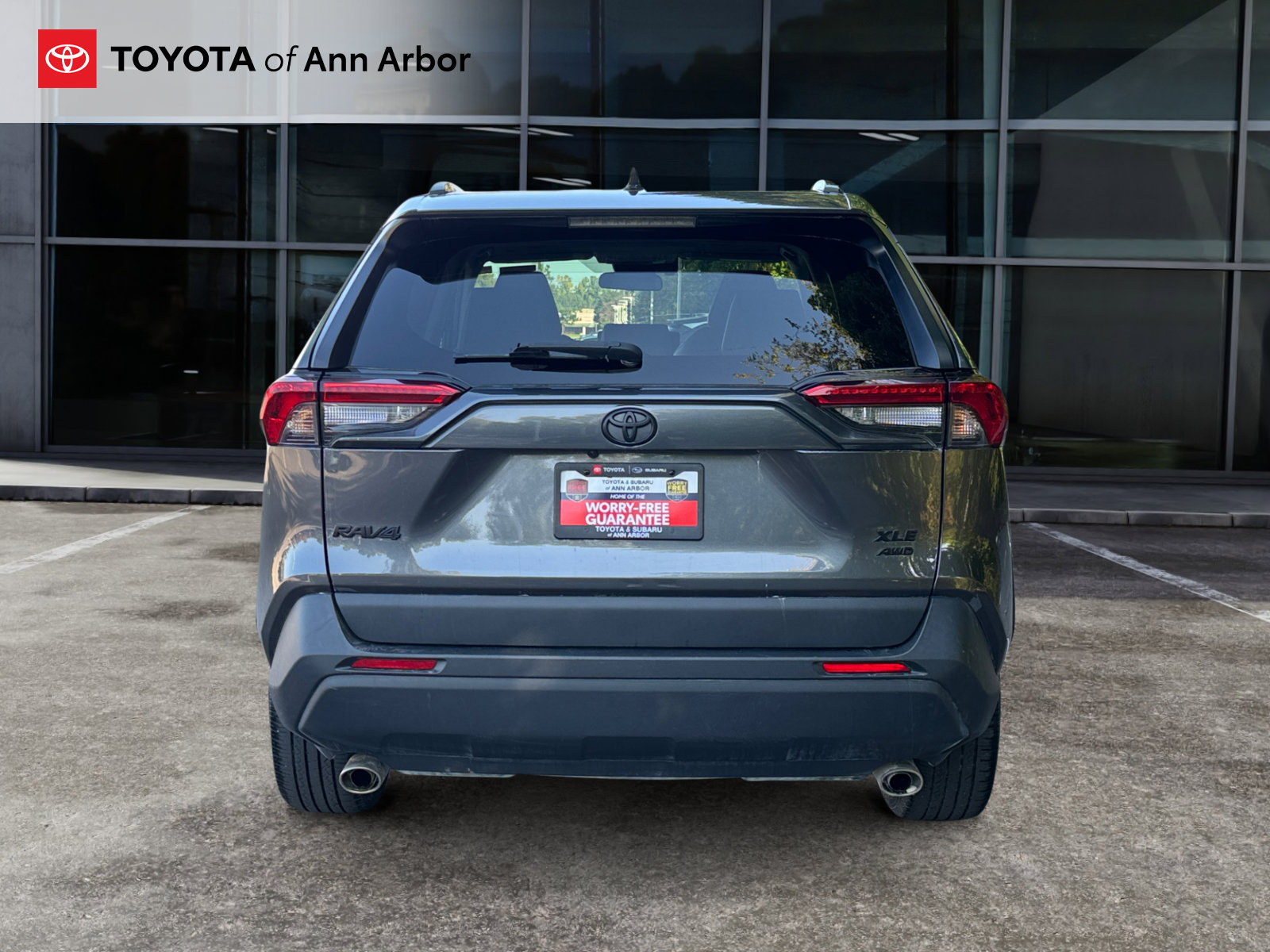 Used 2023 Toyota RAV4 XLE Premium AWD/4WD image 11