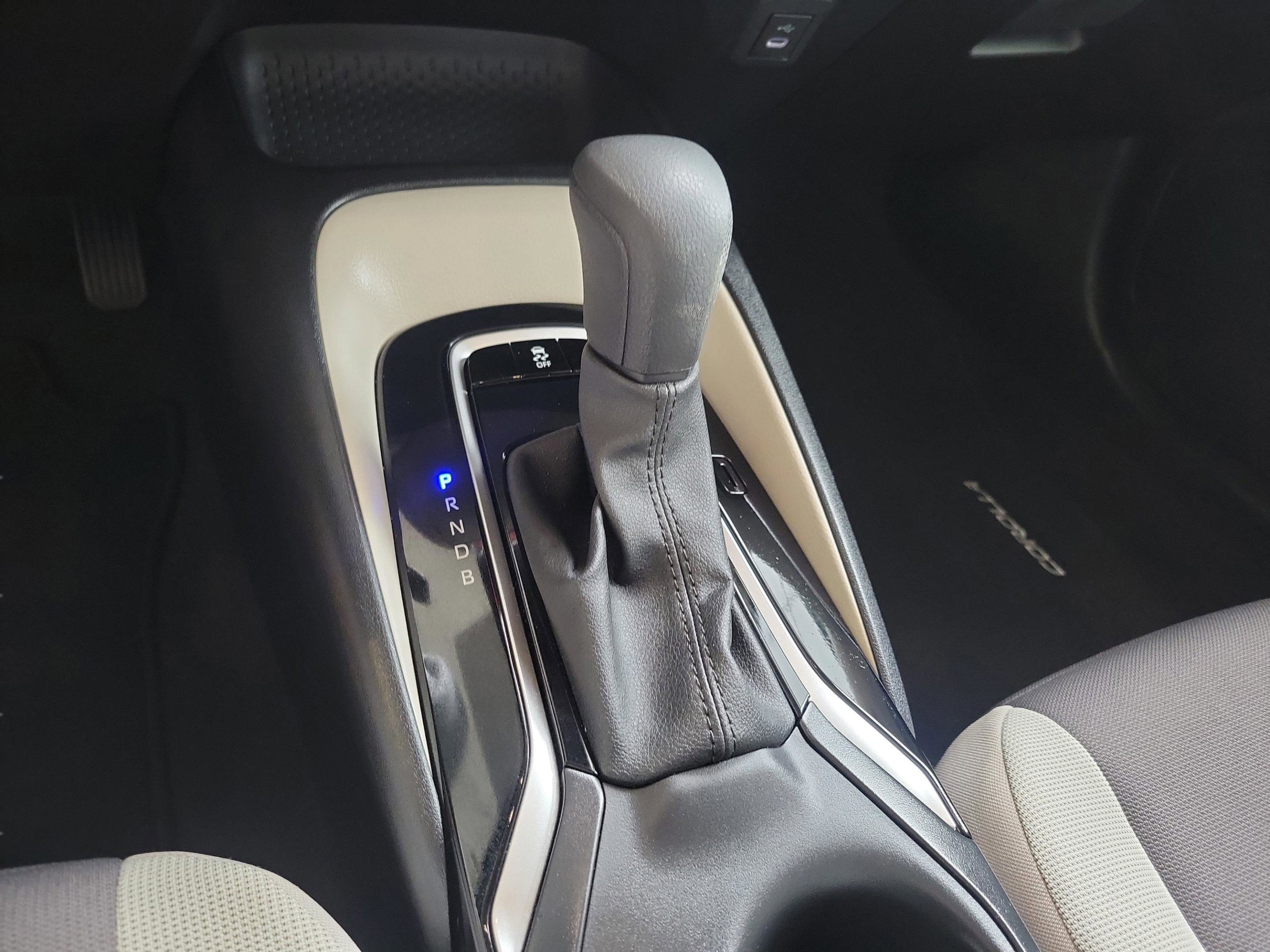 Used 2024 Toyota Corolla LE image 10