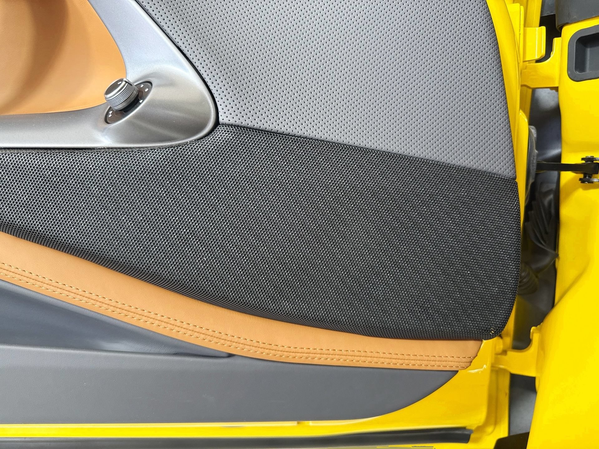 Certified 2022 Ferrari 812 GTS RWD image 17