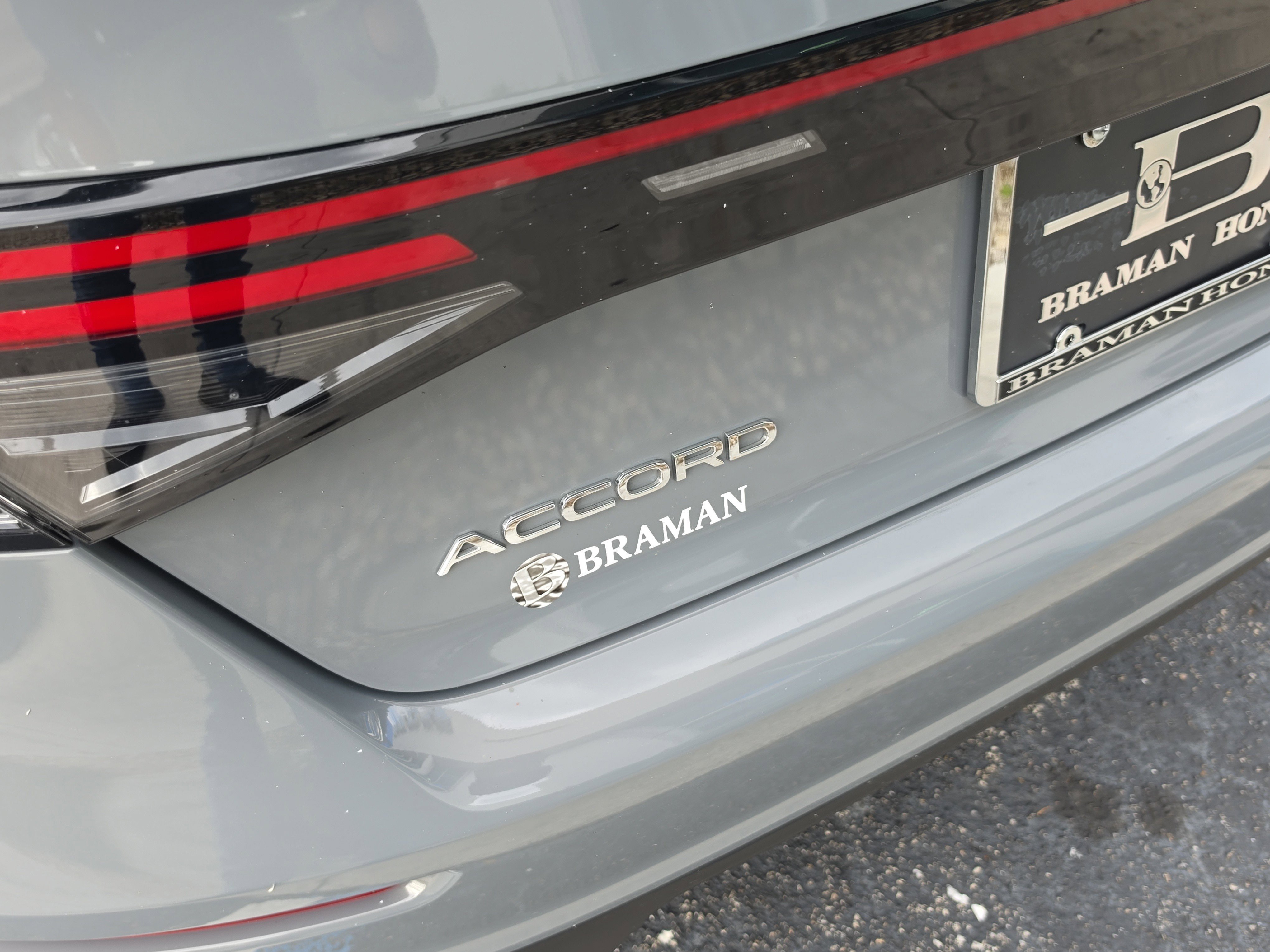 Certified 2025 Honda Accord Sport image 6