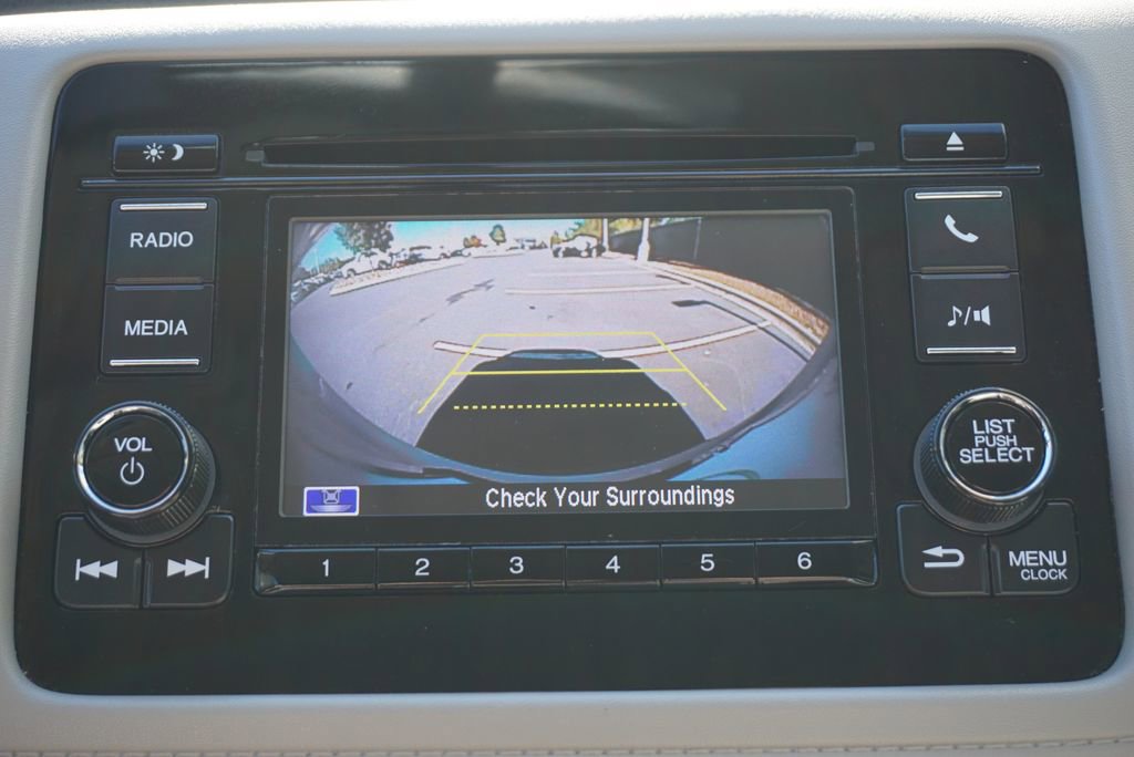 Used 2020 Honda HR-V LX image 35