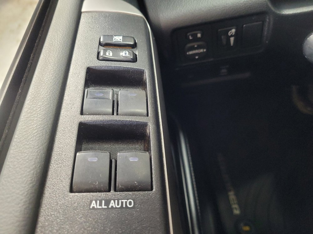 Used 2015 Toyota 4Runner SR5 Premium AWD/4WD image 27
