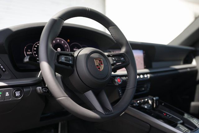 Certified 2025 Porsche 911 Carrera image 21