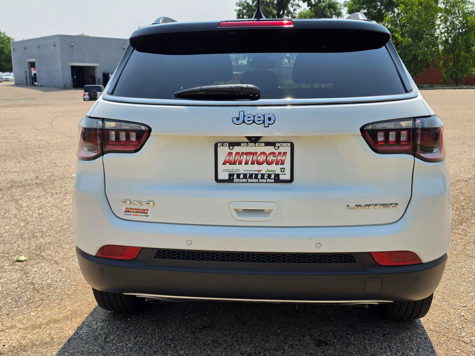 Used 2023 Jeep Compass Limited AWD/4WD image 11