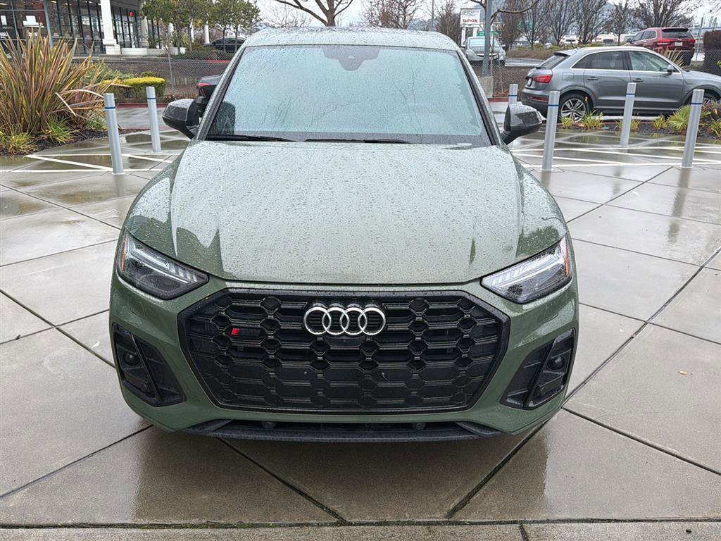 Used 2024 Audi SQ5 Prestige image 3