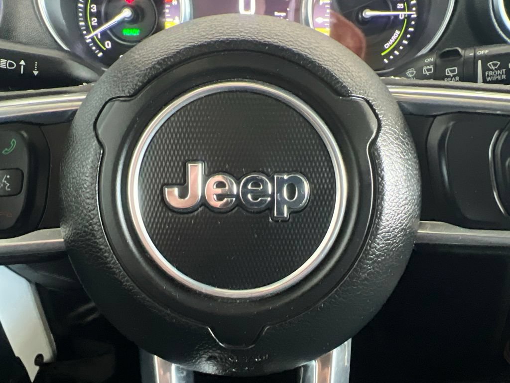 Used 2023 Jeep Wrangler Unlimited Sahara AWD/4WD image 67