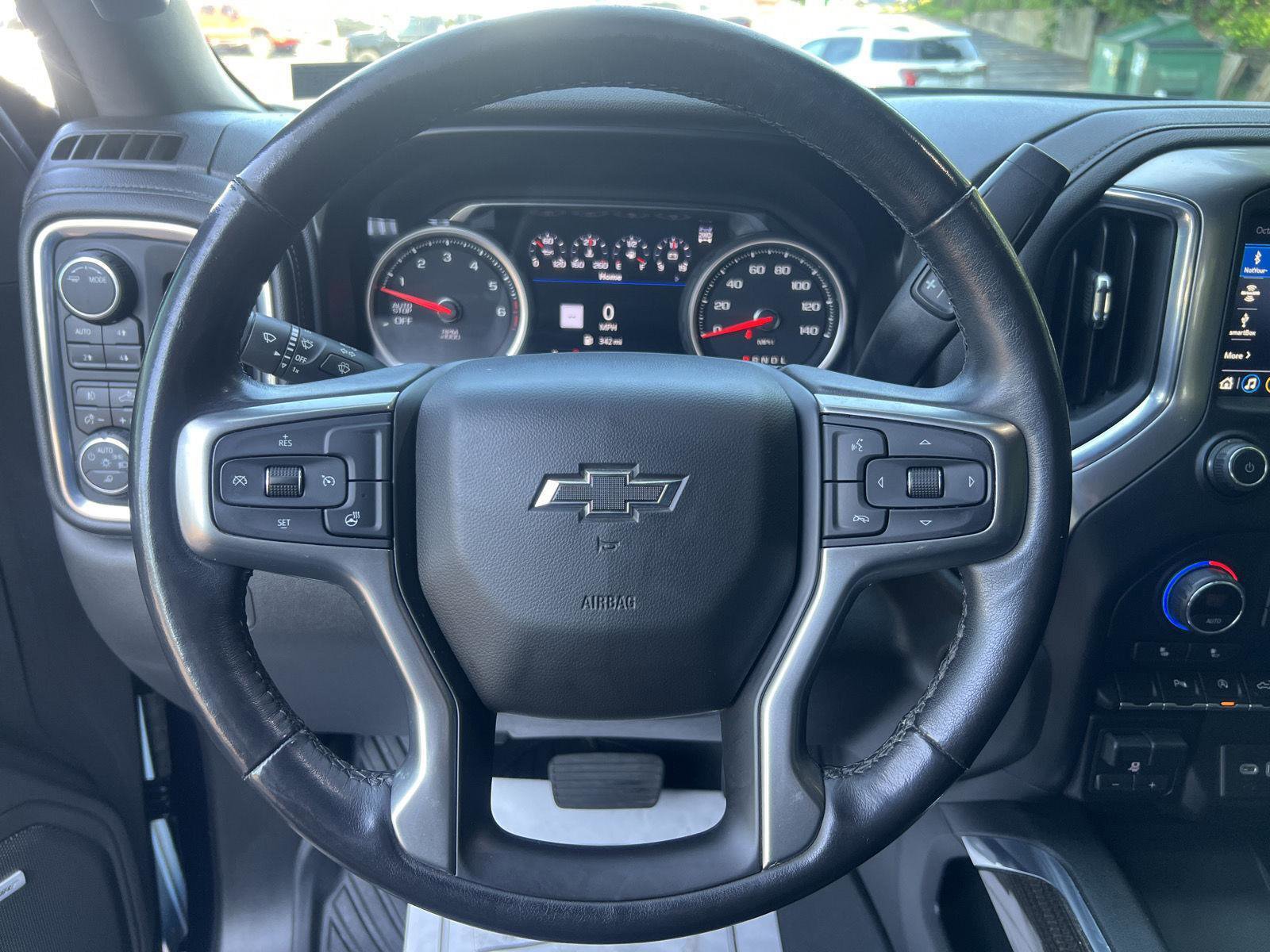Used 2020 Chevrolet Silverado 1500 LT Trail Boss AWD/4WD image 24