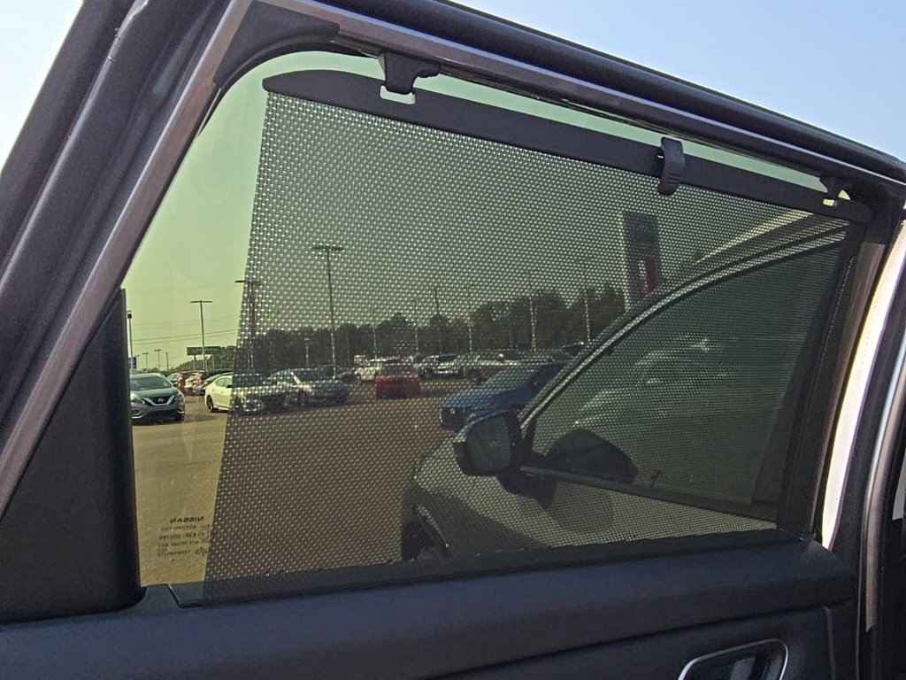 New 2026 Nissan Rogue Platinum image 37