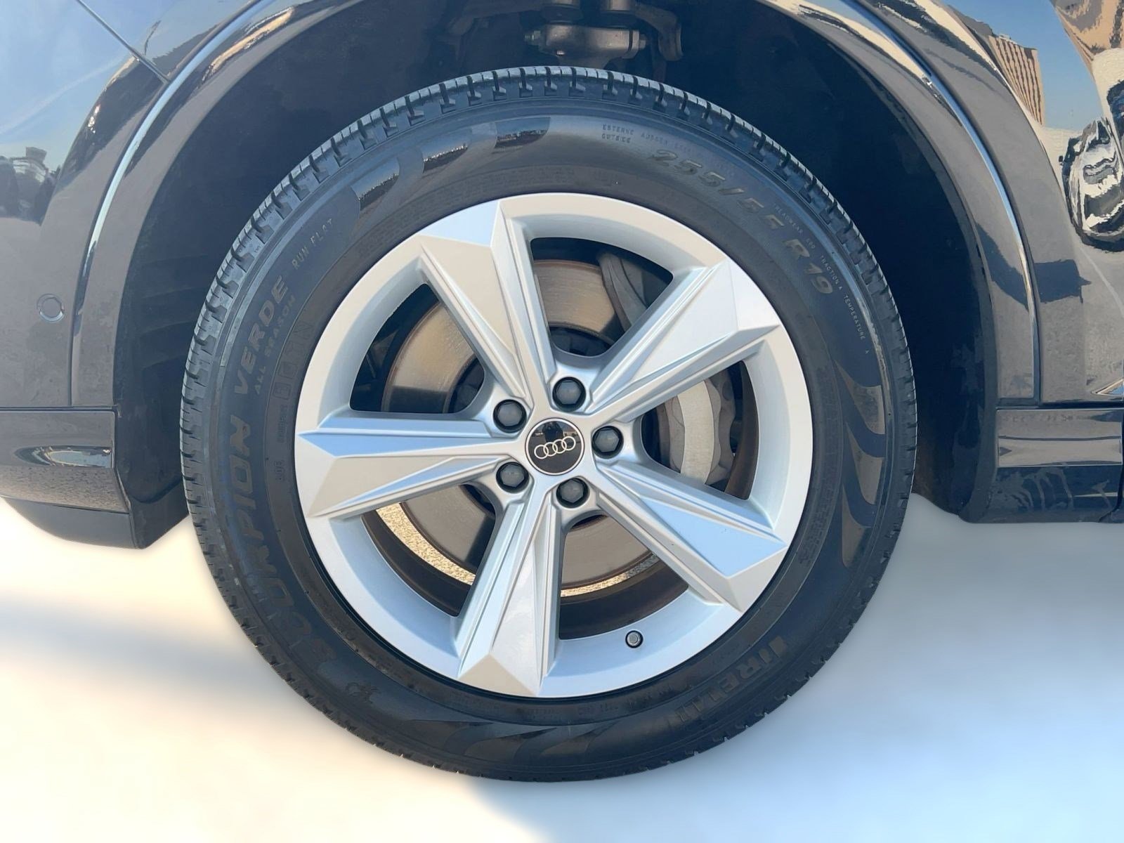 Certified 2023 Audi Q7 2.0T Premium w/ Convenience Package image 12