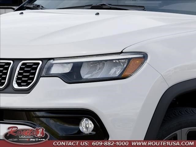 New 2026 Jeep Compass Limited w/ Sun, Sound & Navigation Group AWD/4WD image 11
