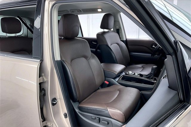 Used 2021 INFINITI QX80 Premium Select w/ All-Season Package image 7