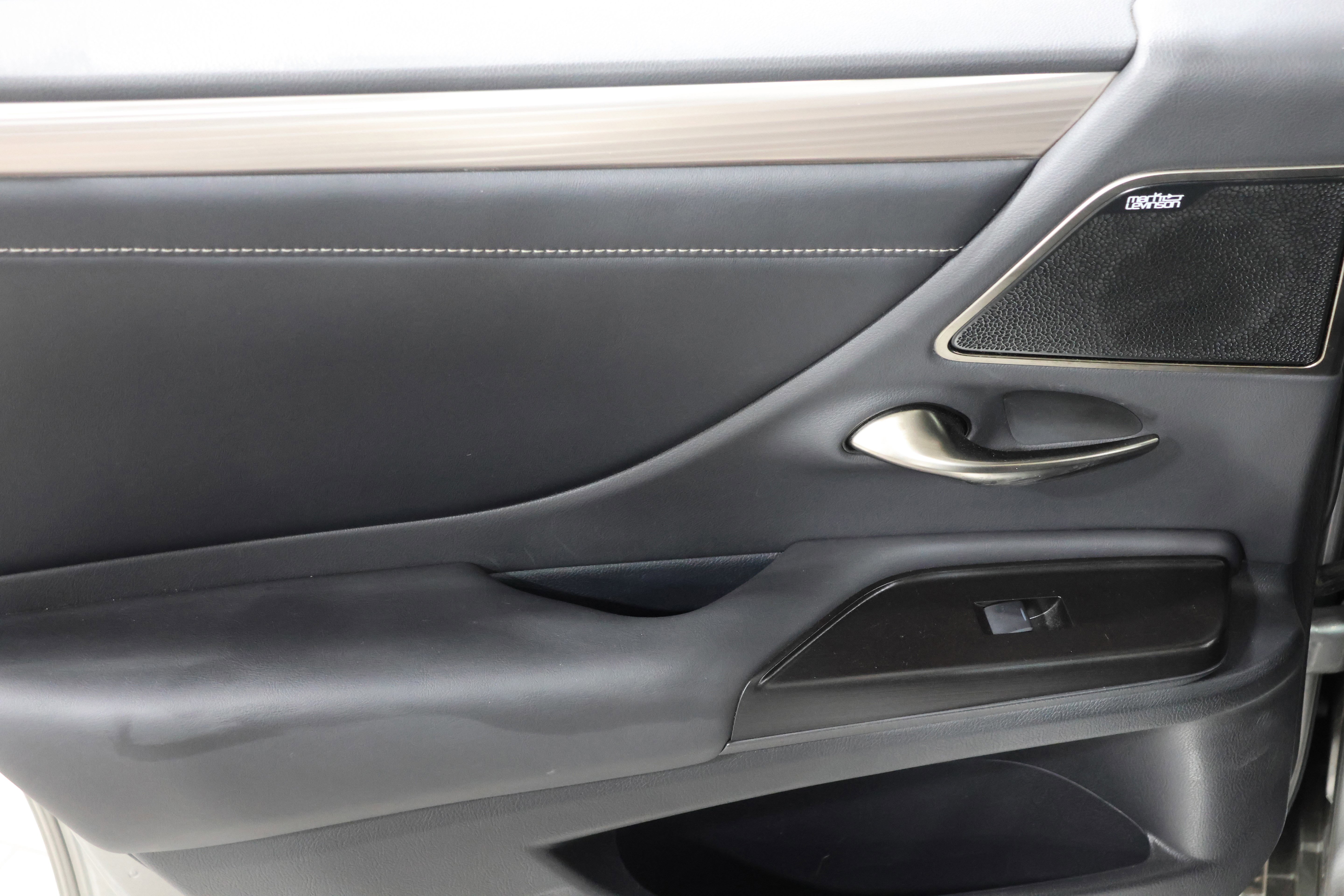 Used 2019 Lexus ES 350 F Sport w/ Accessory Package 2 image 34