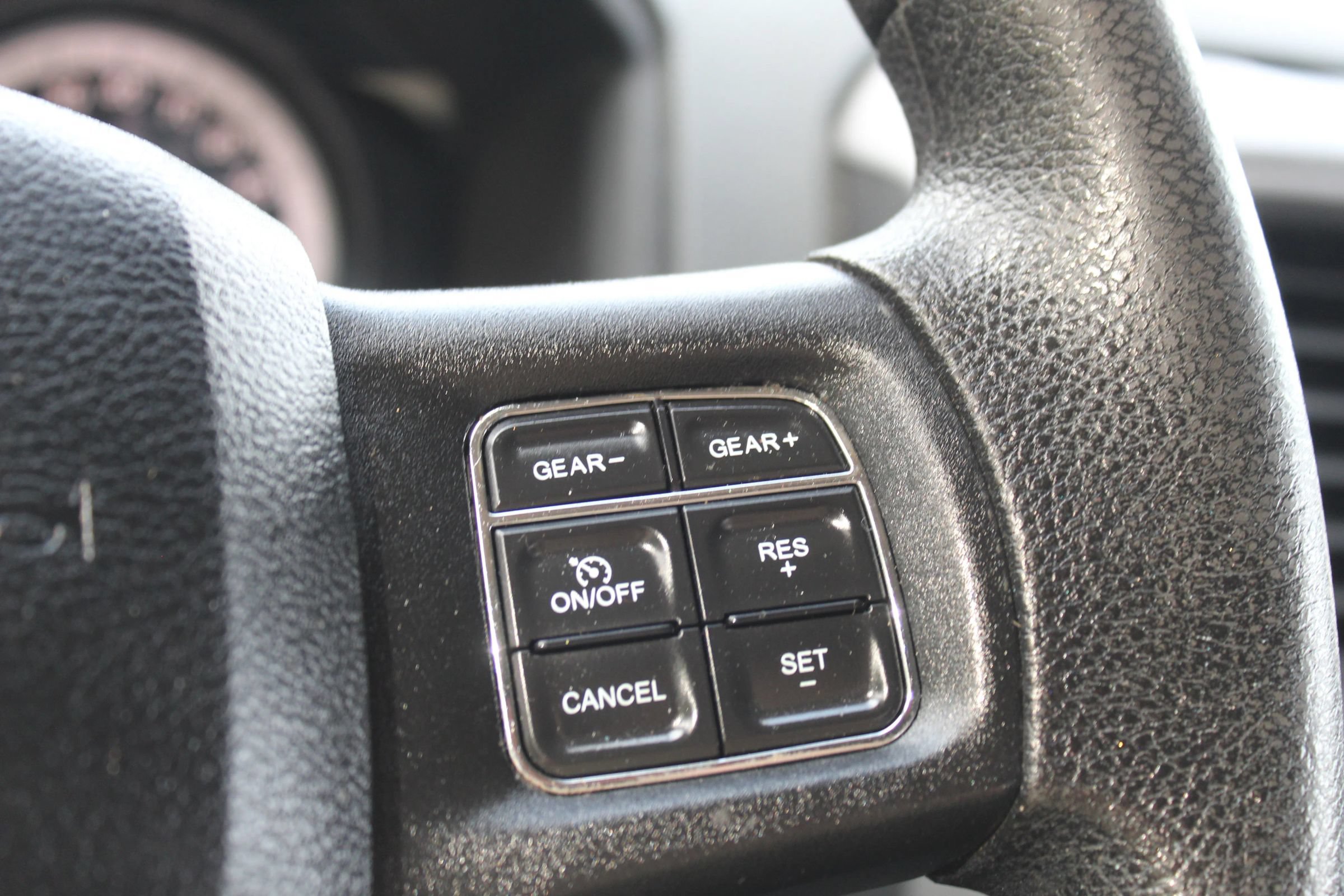 Used 2015 RAM 1500 Express AWD/4WD image 23