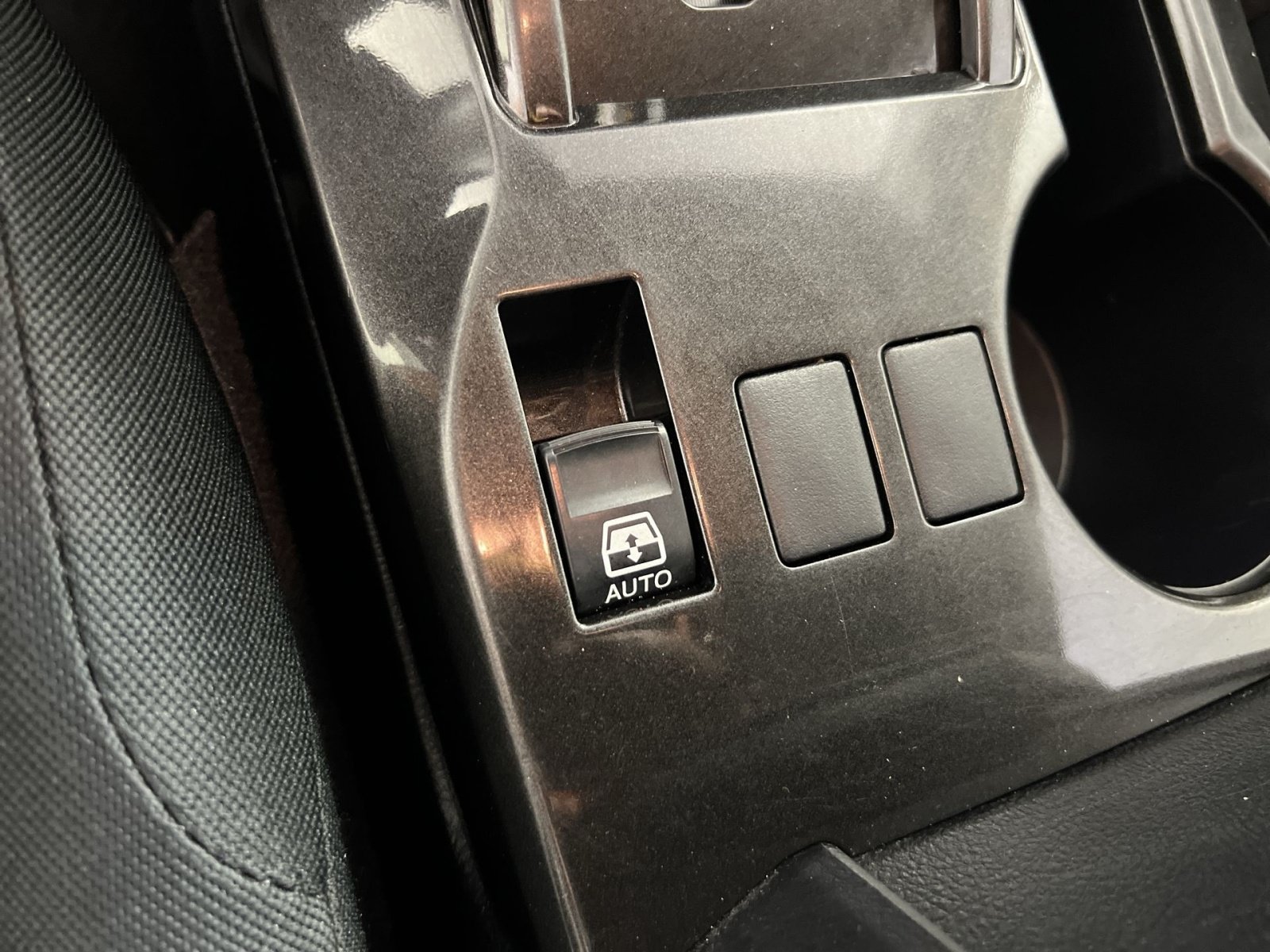 Used 2016 Toyota 4Runner Trail AWD/4WD image 32