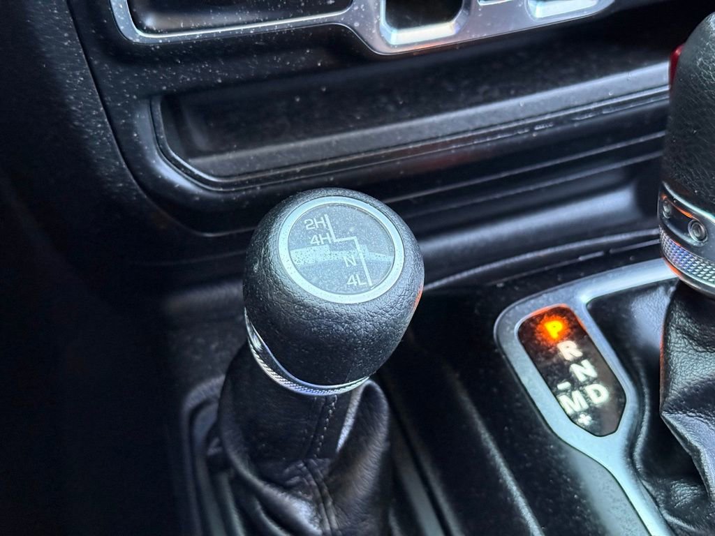 Used 2018 Jeep Wrangler Unlimited Sport S image 5