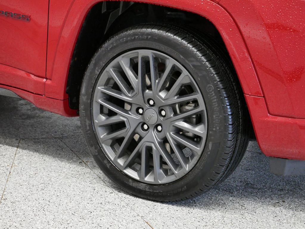 Certified 2023 Jeep Compass Limited image 15